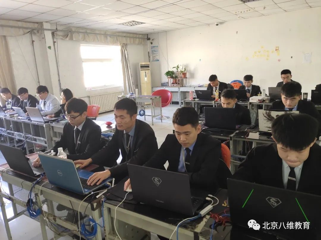 八維教育帶你了解新媒體短視頻運營(yíng)未來(lái)發(fā)展趨勢