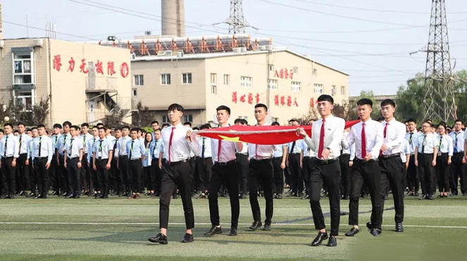 北京八維集團把握數字化就業(yè)風(fēng)口精進(jìn)互聯(lián)網(wǎng)IT技術(shù)助力學(xué)子職場(chǎng)暢通