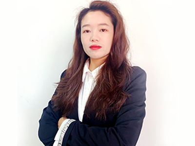 國際新媒體專(zhuān)業(yè)徐老師