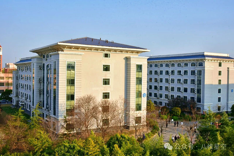 八維教育：為什么越來(lái)越多0基礎學(xué)員選擇這家IT教育培訓機構實(shí)現高薪逆襲？