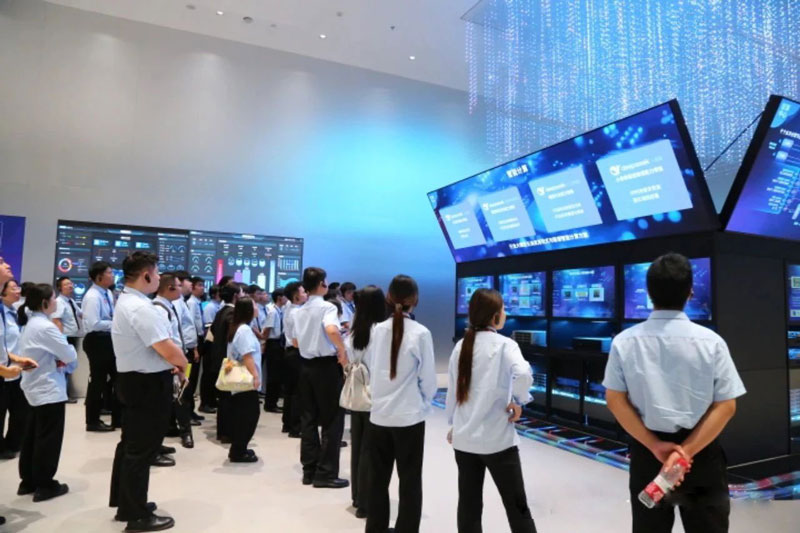 為什么學(xué)AI視覺(jué)（CV）要選八維教育？真實(shí)學(xué)長(cháng)揭秘“學(xué)得會(huì )、做得出、找得到工作”的秘密