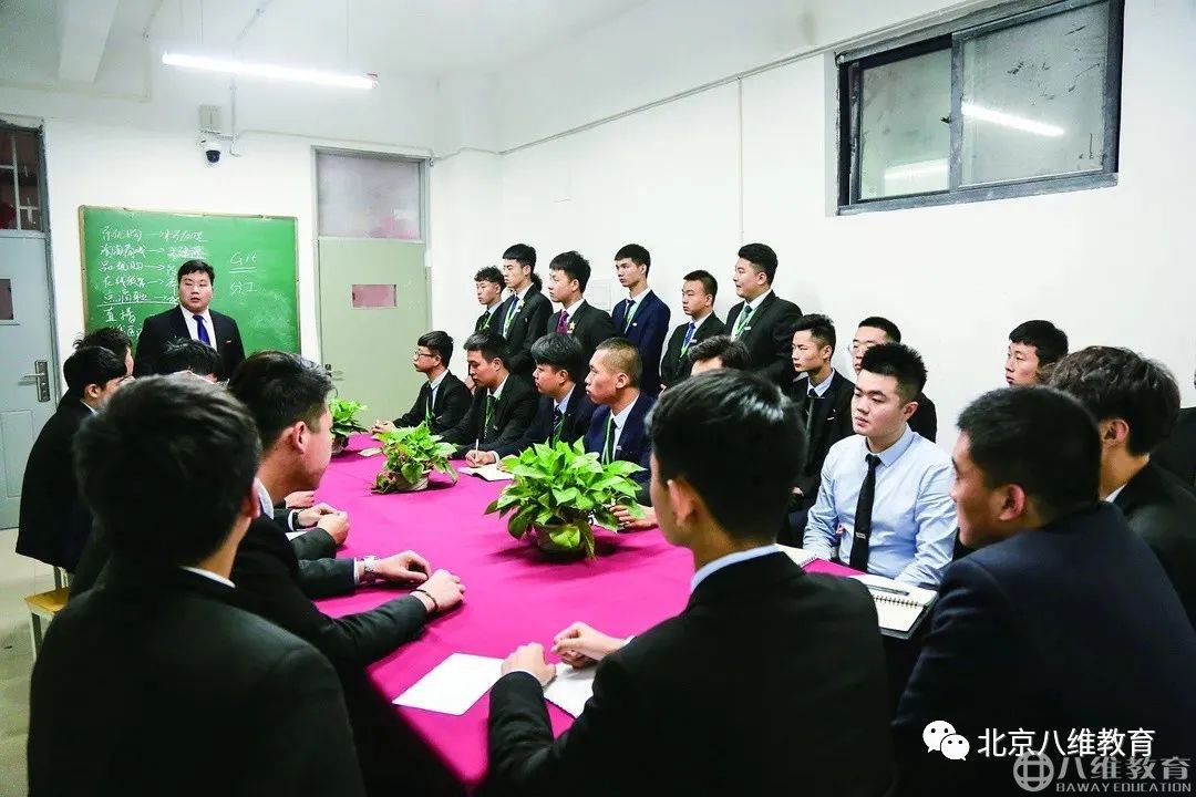 校企模式，打造優(yōu)秀學(xué)子