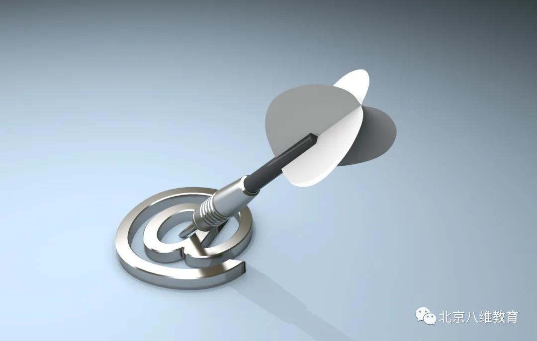 征途漫漫，八維教育陪你，創(chuàng  )造新輝煌！