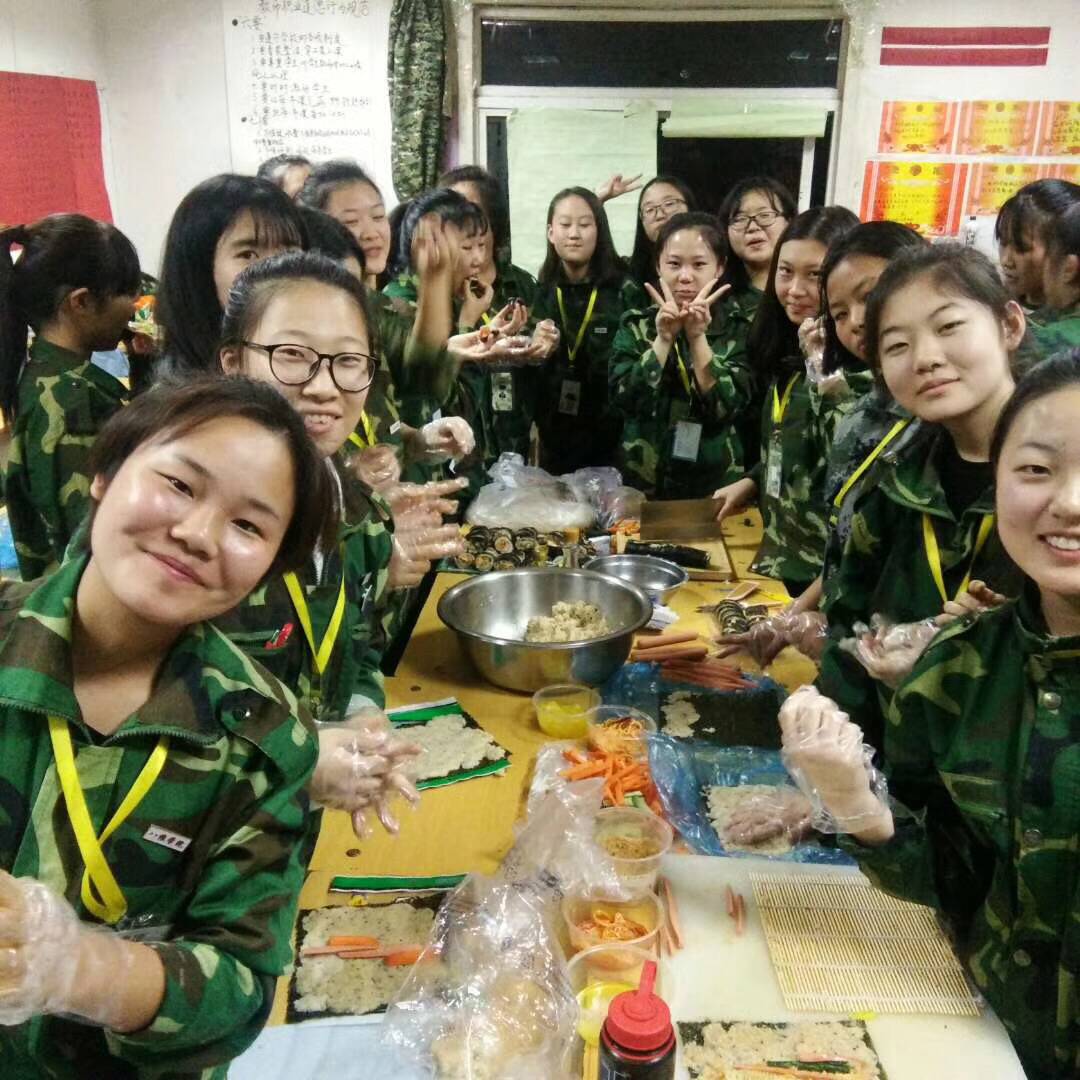 八維學(xué)子課下活動(dòng)