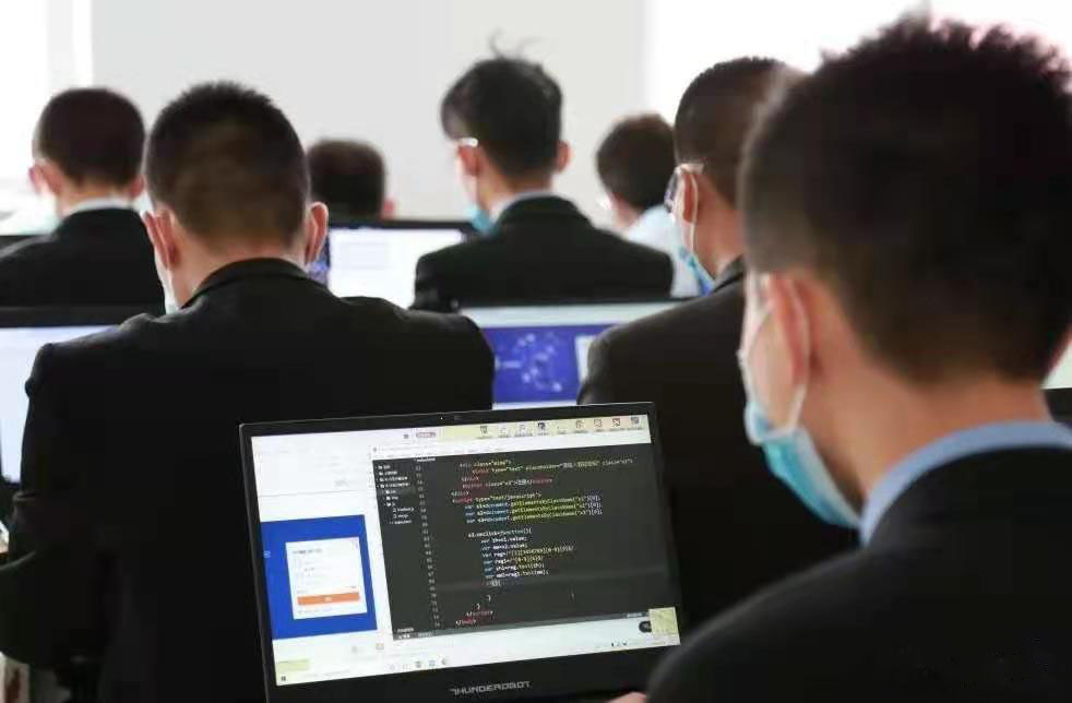 3年擴招300萬(wàn)，高職招生規模如此之大，背后的原因是什么？